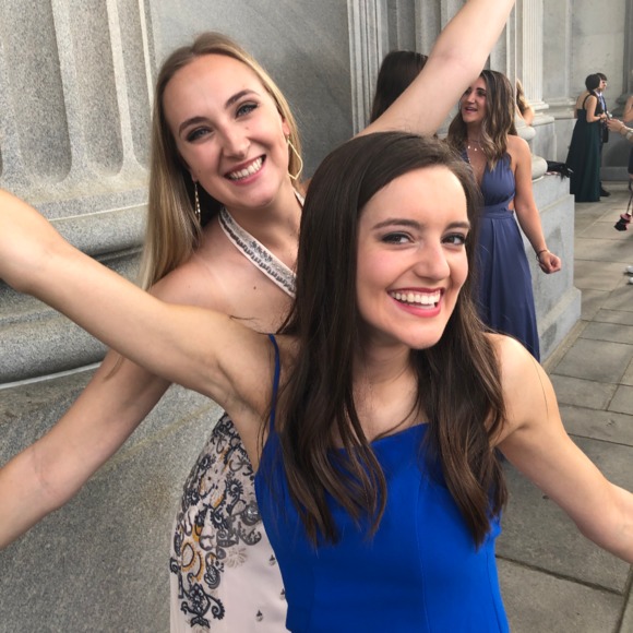 Meet your Posher, Amanda - Picture 1 of 1